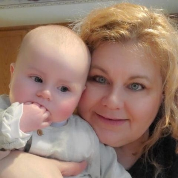 Meet your Posher, Amy - Picture 1 of 1